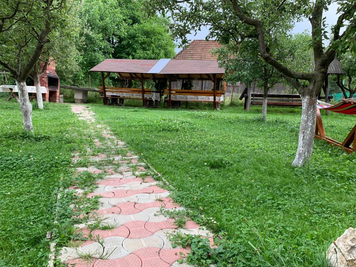 فندق موغيتْشي دي يوسفي  Vila Mogan المظهر الخارجي الصورة